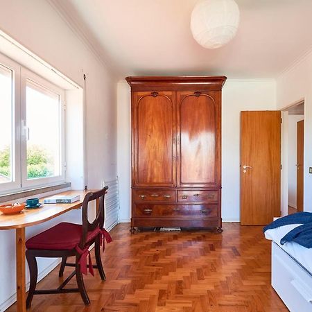 Bright Apartment With Garden In Cascais Exterior foto